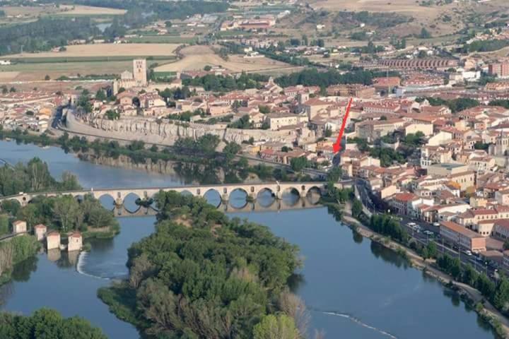 A Los Ojos Del Rio Duero Apartment Zamora Exterior foto