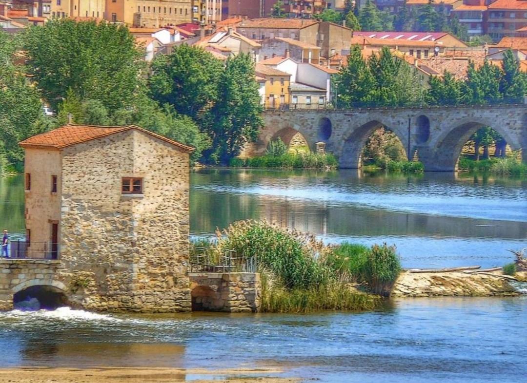 A Los Ojos Del Rio Duero Apartment Zamora Exterior foto