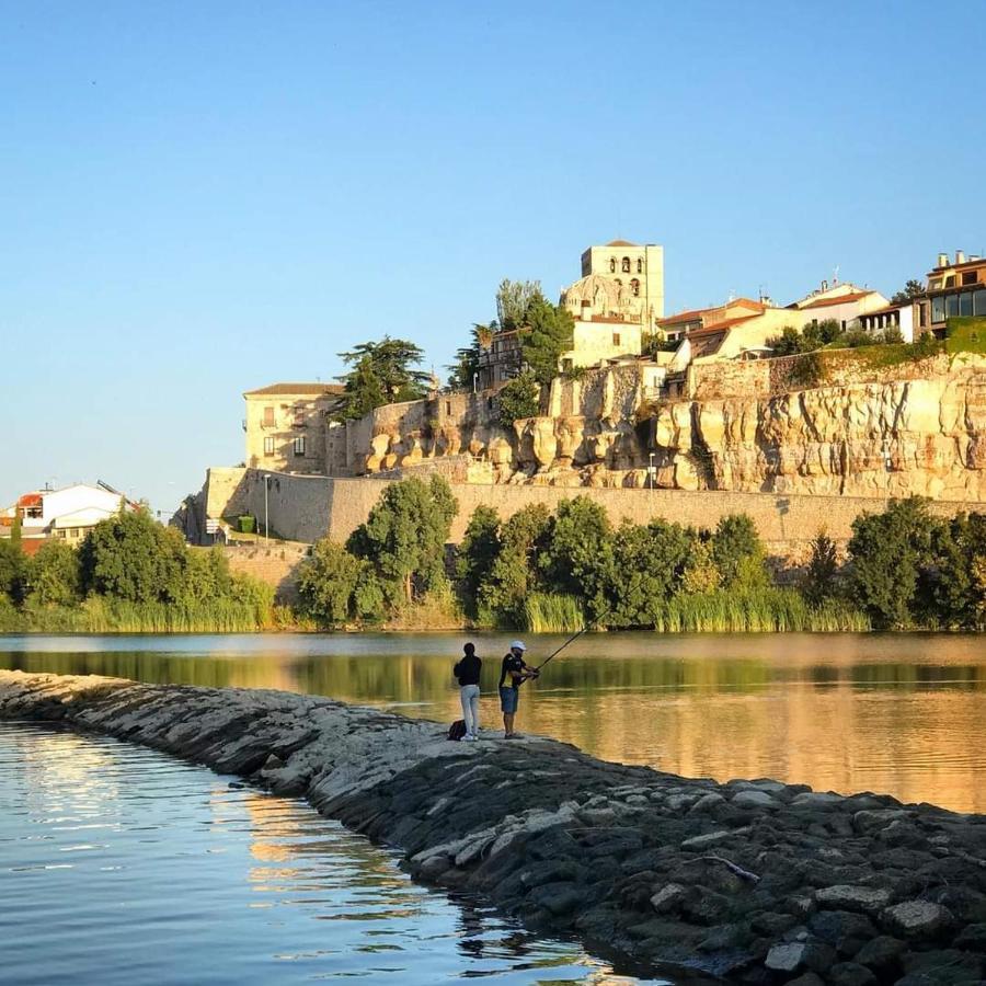 A Los Ojos Del Rio Duero Apartment Zamora Exterior foto